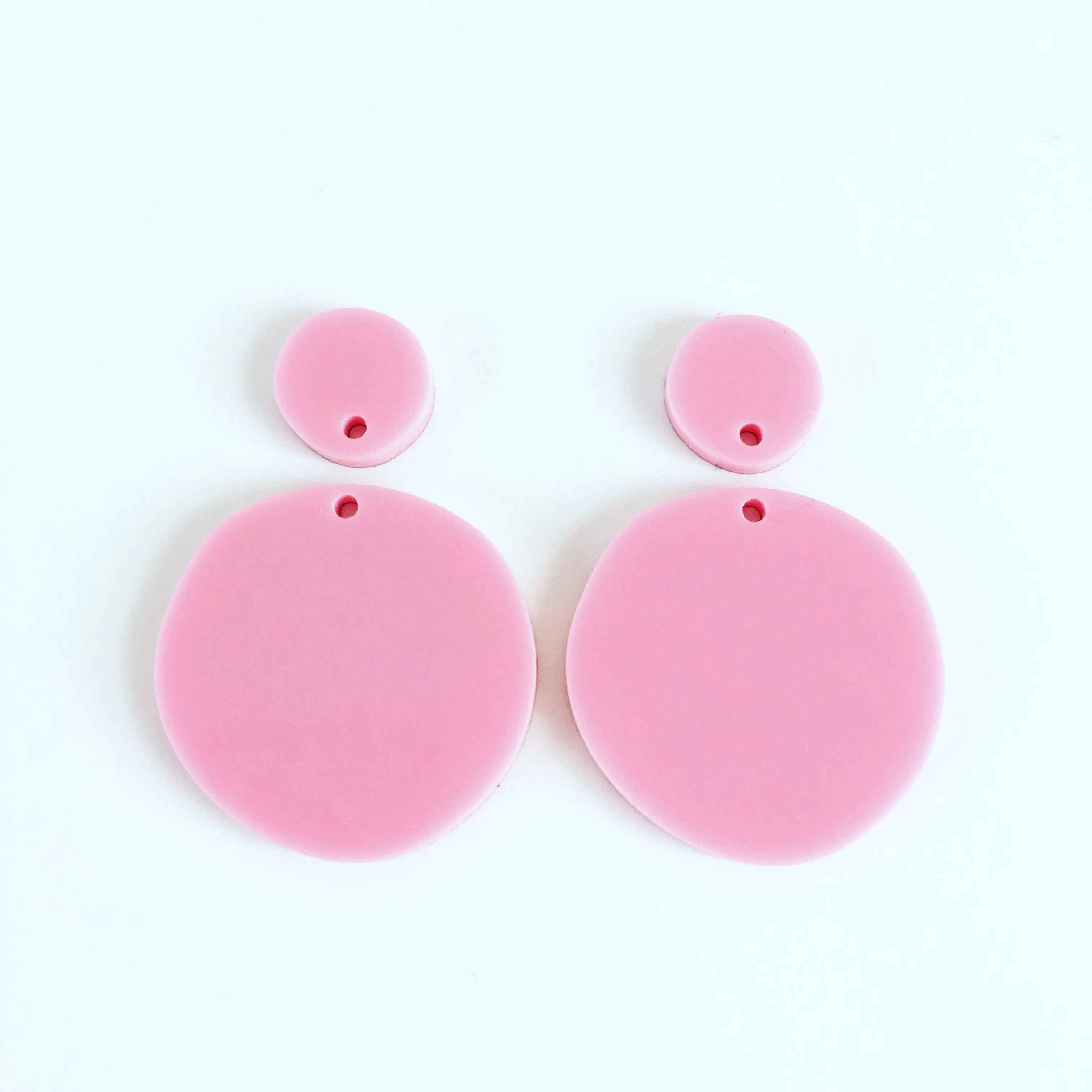 © Twinsies - Assorted Designs 2 Pair