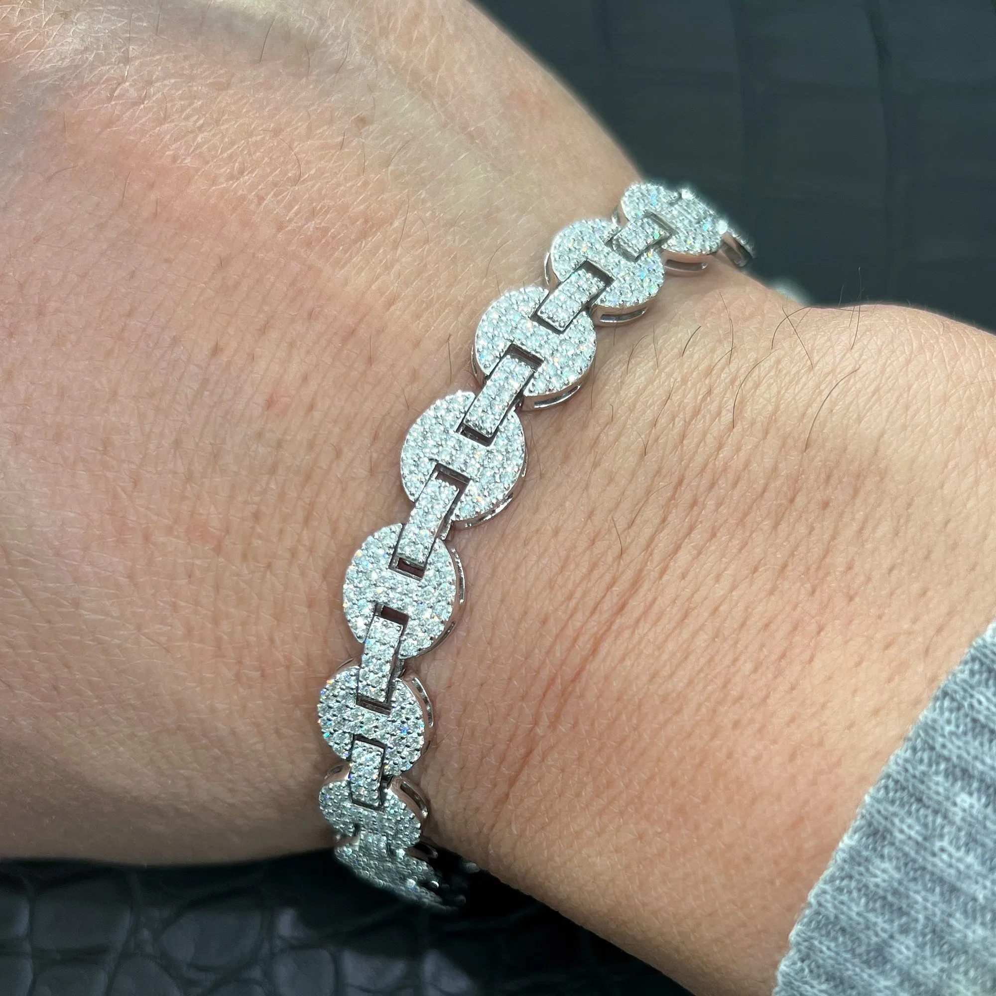 10MM Gucci Link Bust Down Moissanite Chain