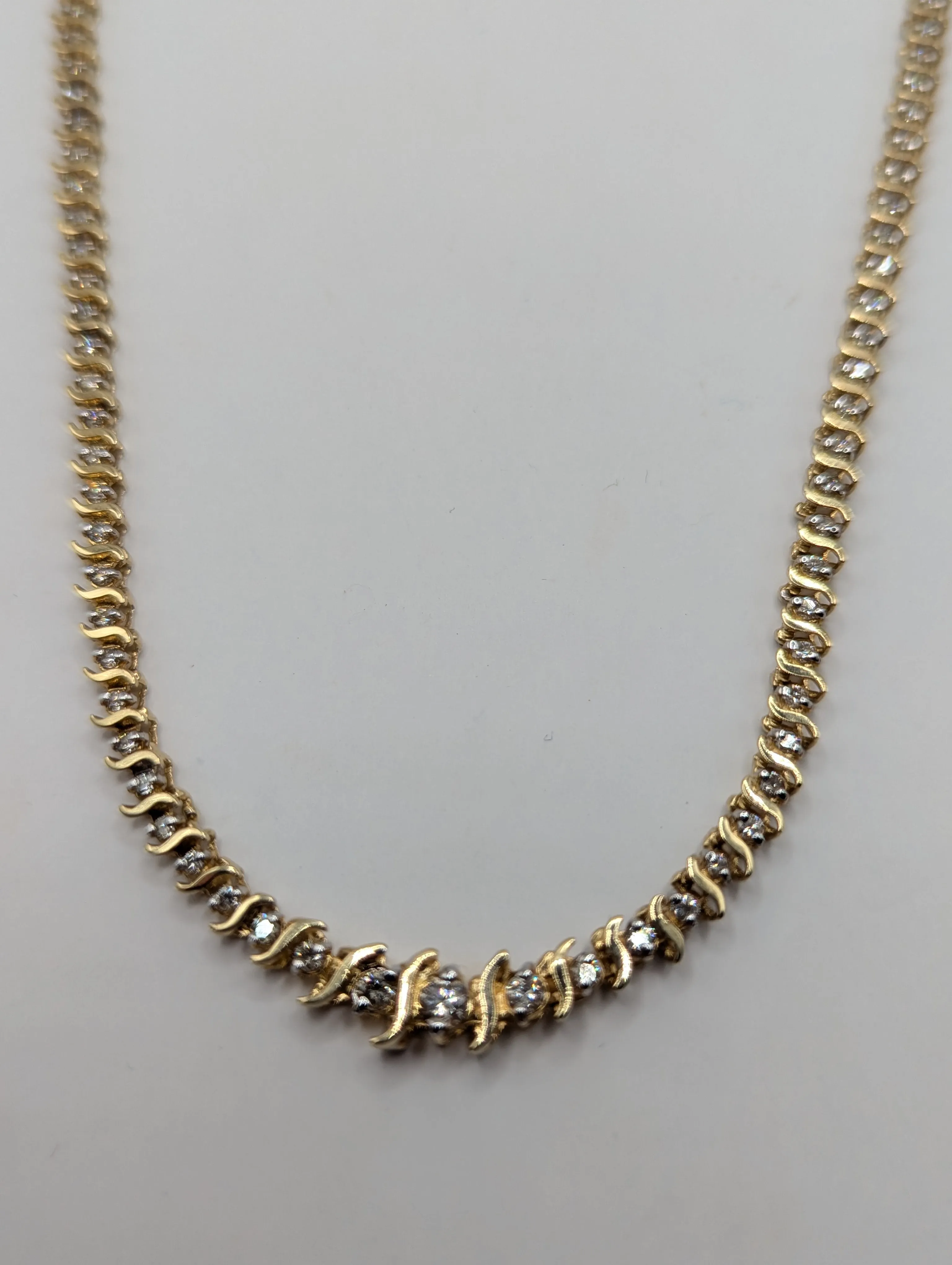 14k Ladies 17" 2.5CTW Diamond Prong-Set Tennis Necklace, SI3, I-J Color, 15.8g Preowned item #391414