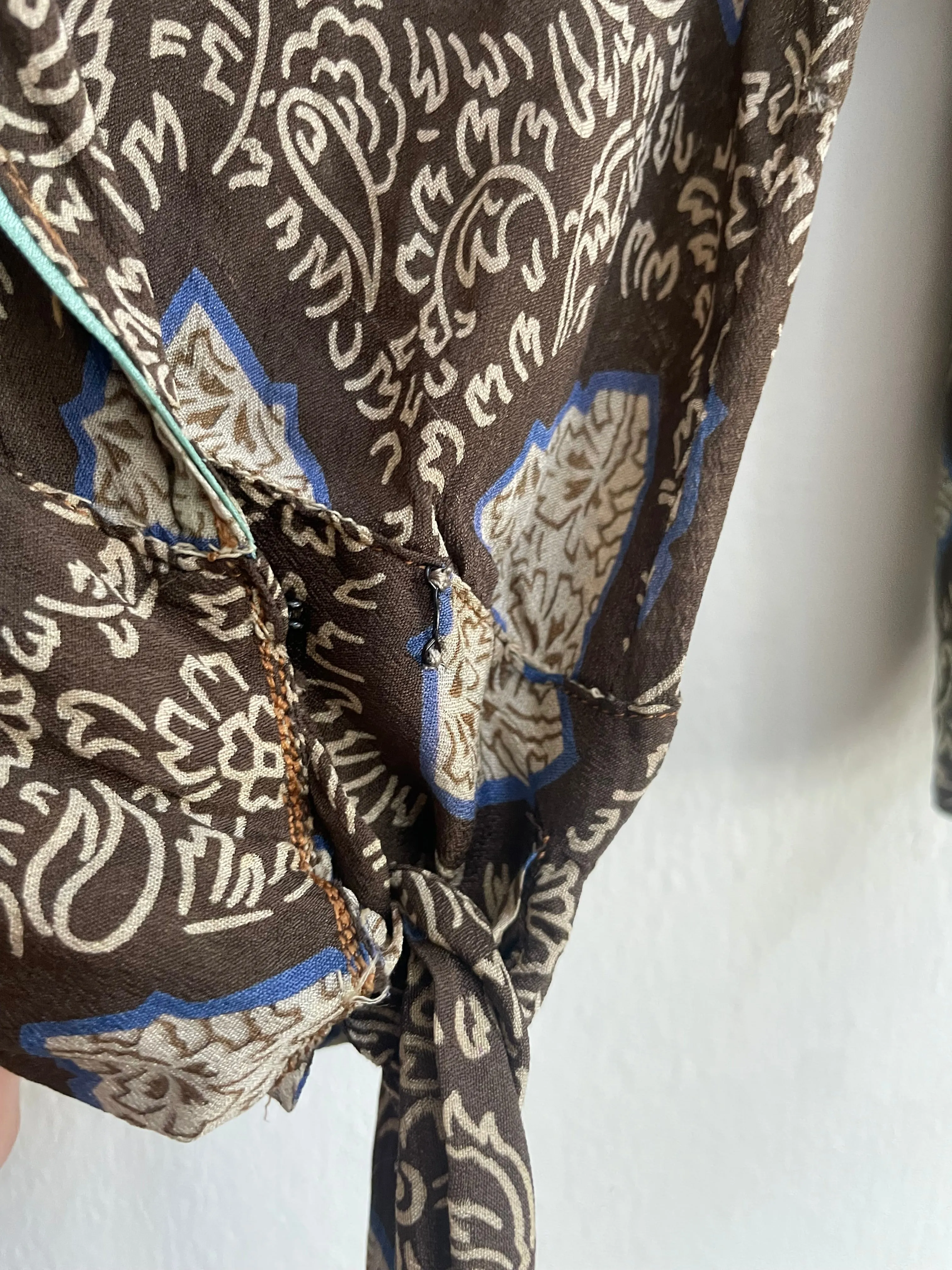 1920s Printed Chiffon Wrap/ Tie Waist Angel Sleeve Blouse