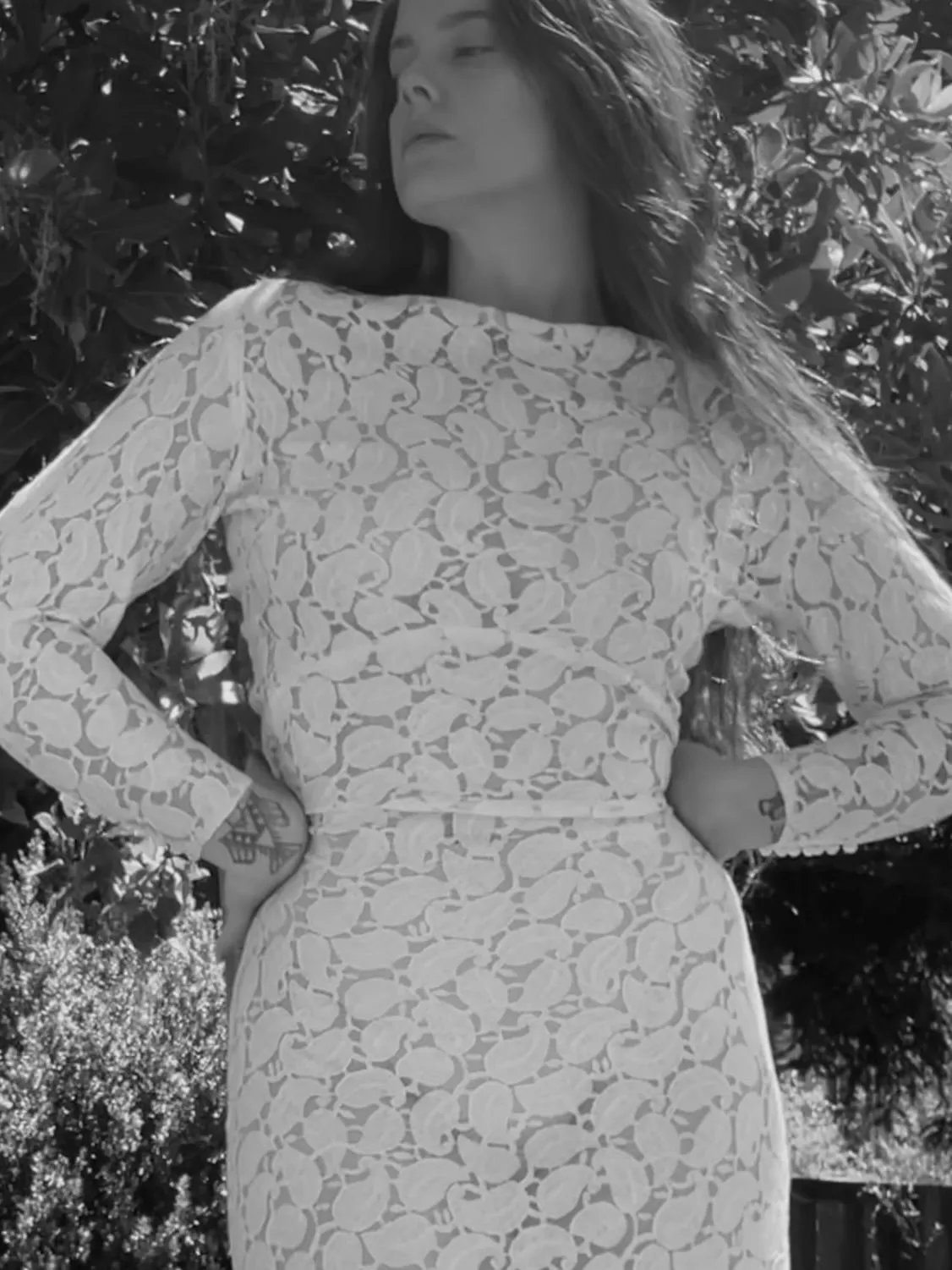 1930s Eggshell Lace Long Sleeve Gown