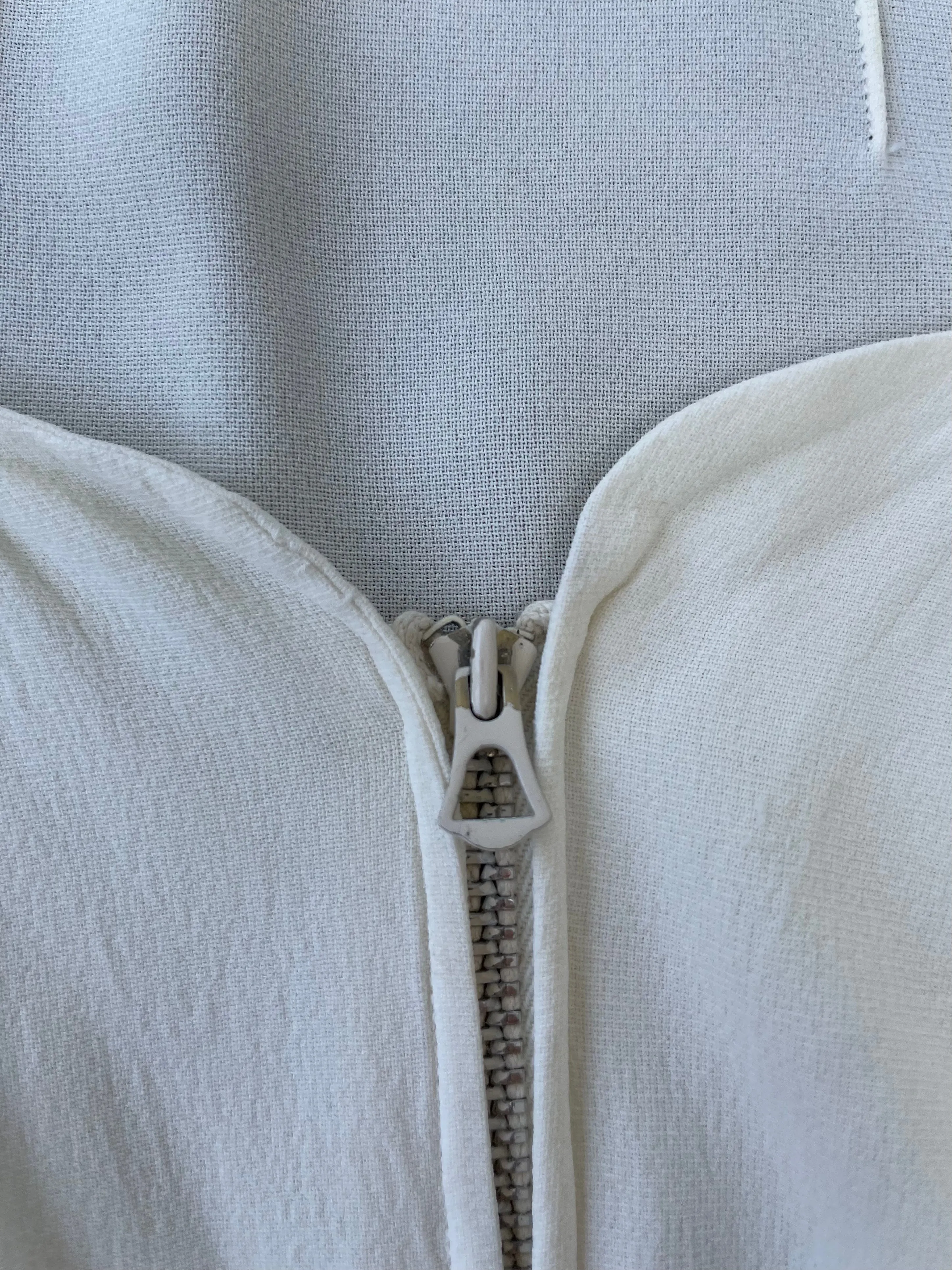 1940s Silk Crepe Talon Bell Zip Front Ruched Blouse