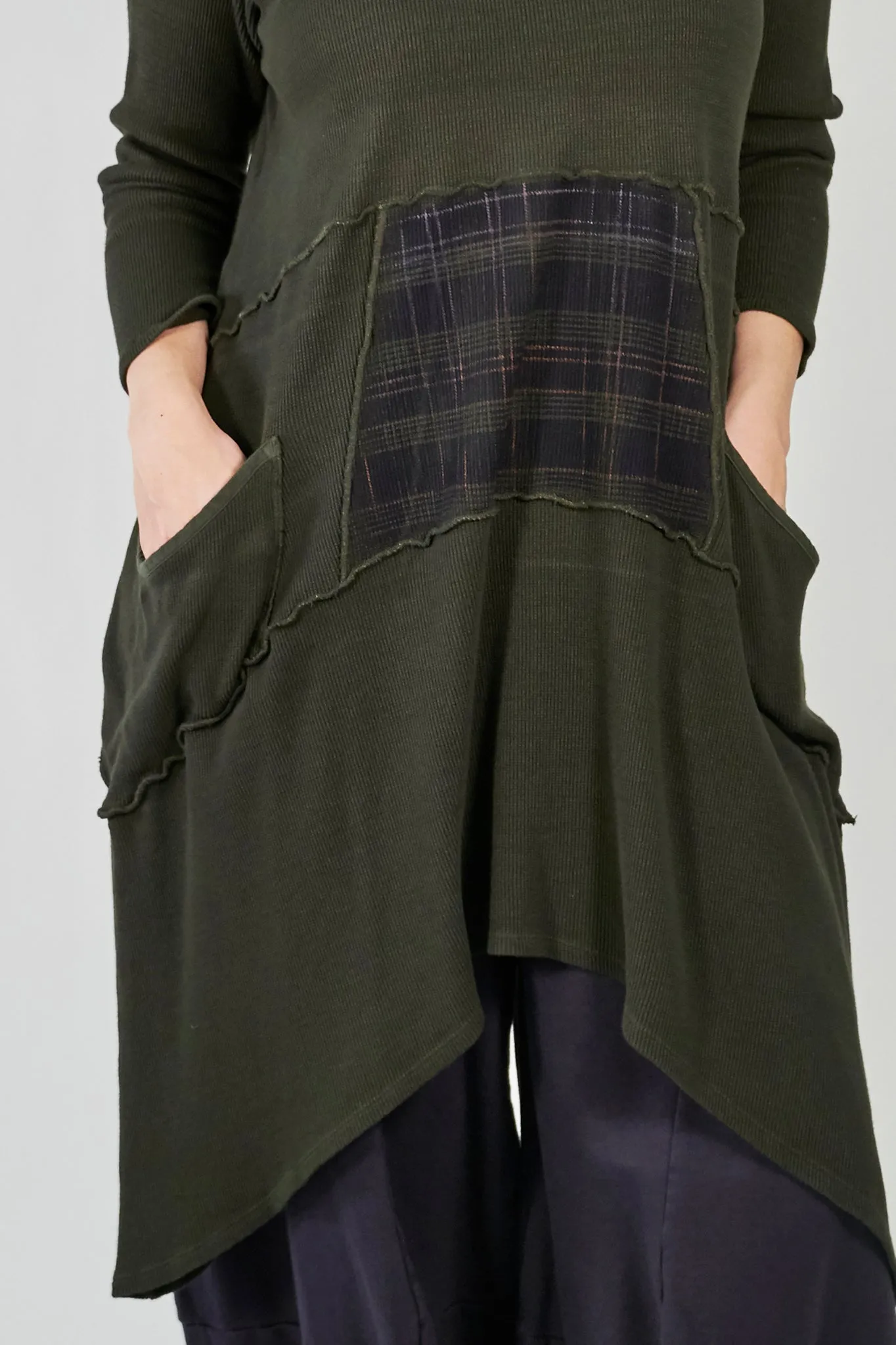 2308 Thermal Vector with Pockets Night Forest-P