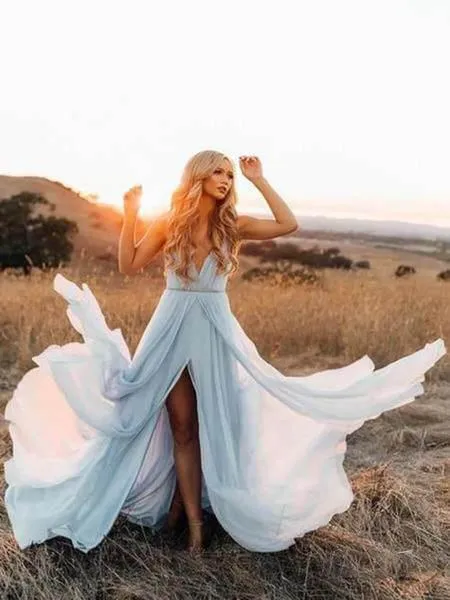A Line Sky Blue Rustic Chiffon Deep V Neck Slit Summer Beach Wedding Dresses uk PH863