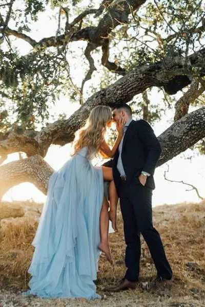 A Line Sky Blue Rustic Chiffon Deep V Neck Slit Summer Beach Wedding Dresses uk PH863