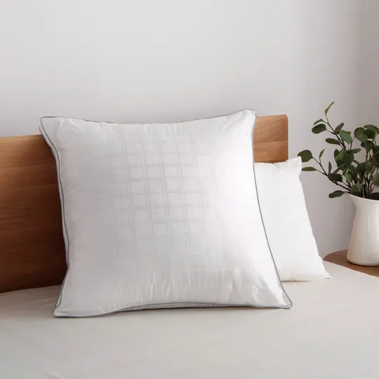 ACCESSORIZE Deluxe Hotel 800g European Pillow