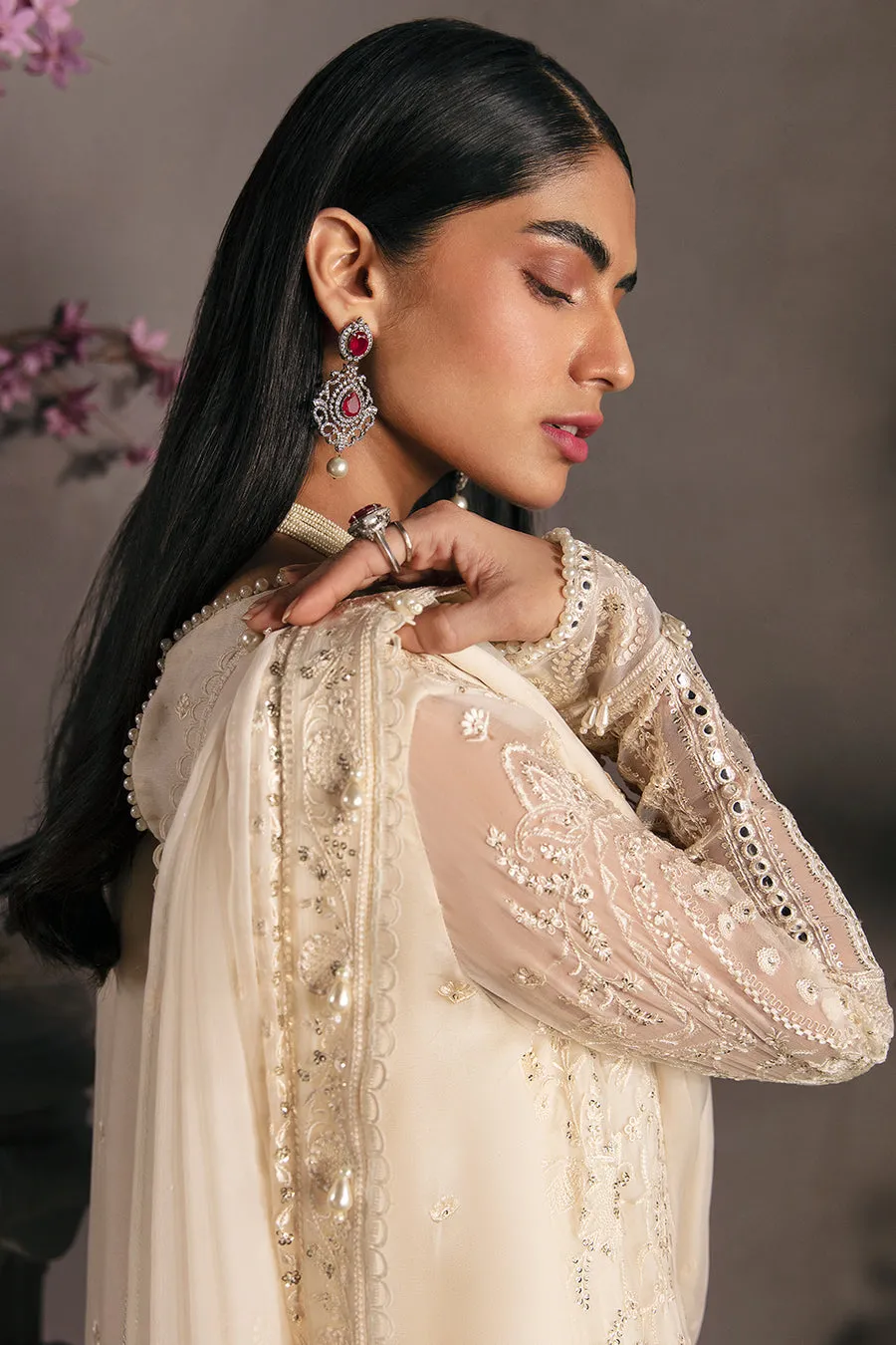 AFROZEH | LA FUCHSIA LUXURY FORMALS | DAISY GLOW