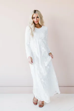 Ally Dress in White