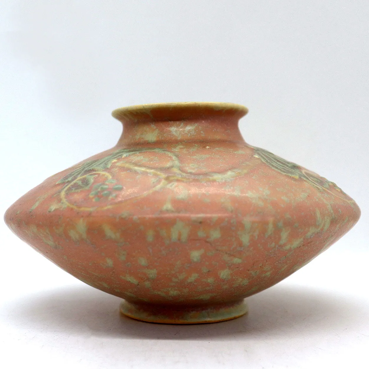 American Roseville Pottery Cremona Pink Squat 351-4 Vase