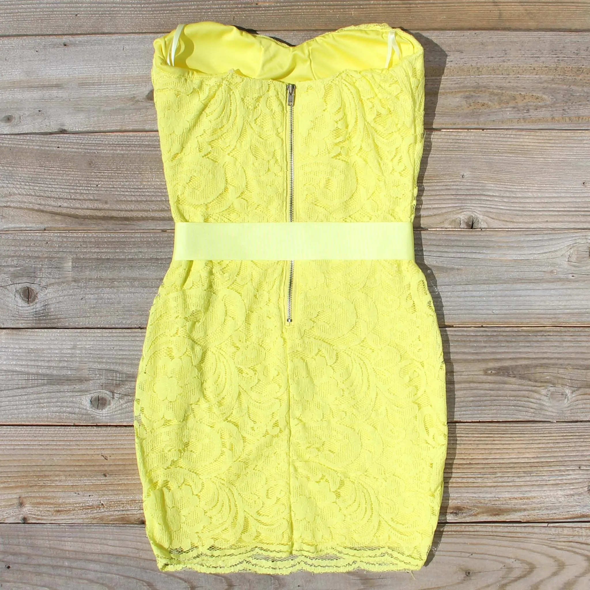 Arizona Lace Dress in Yellow
