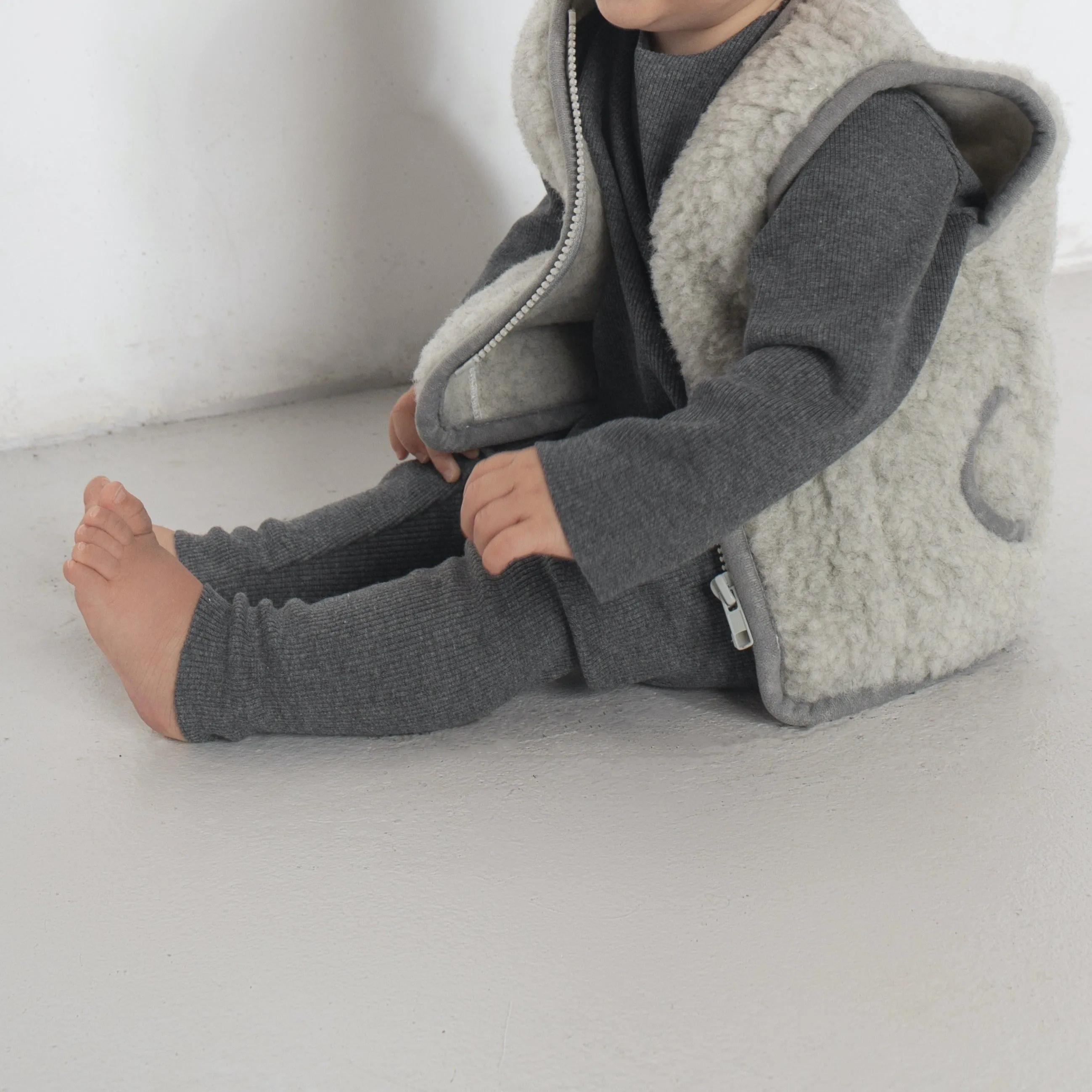 Camie Cotton Rib Raw Hem Sweatshirt (Dark Grey)