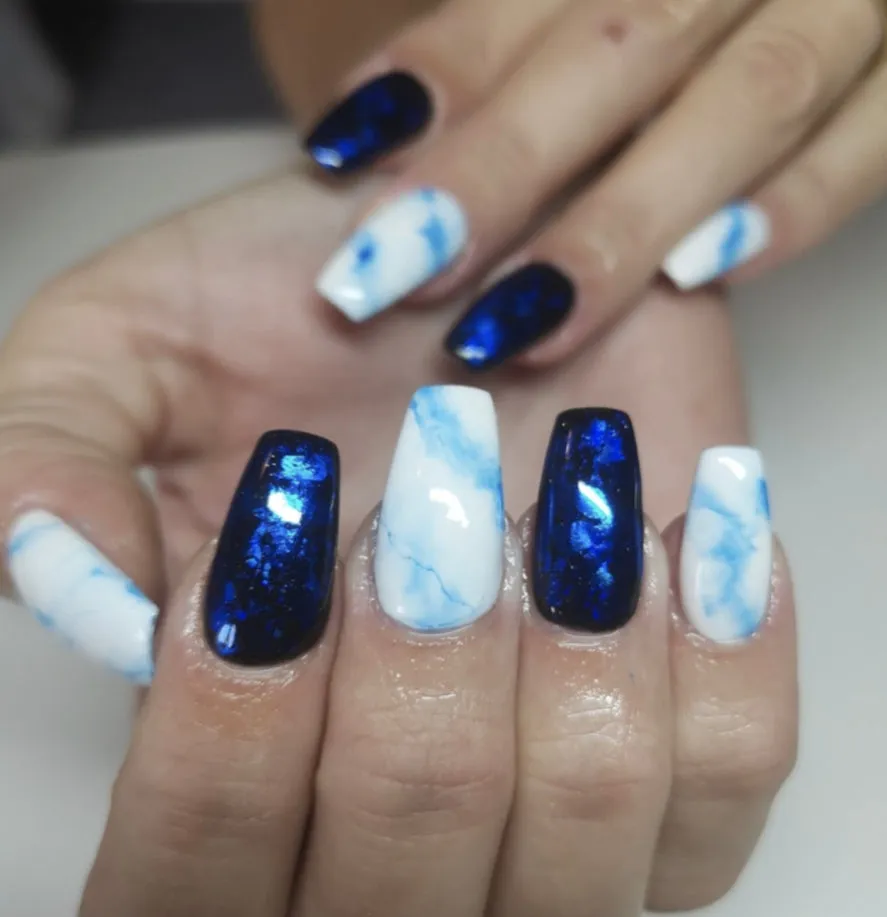 Demi Leigh Foil