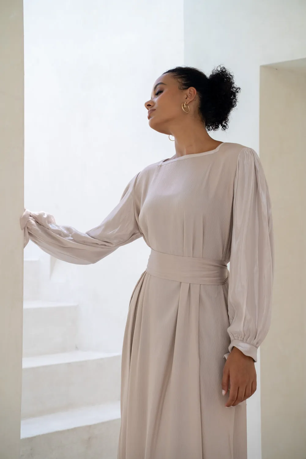 Diana abaya