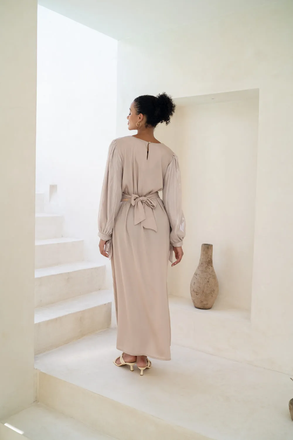 Diana abaya