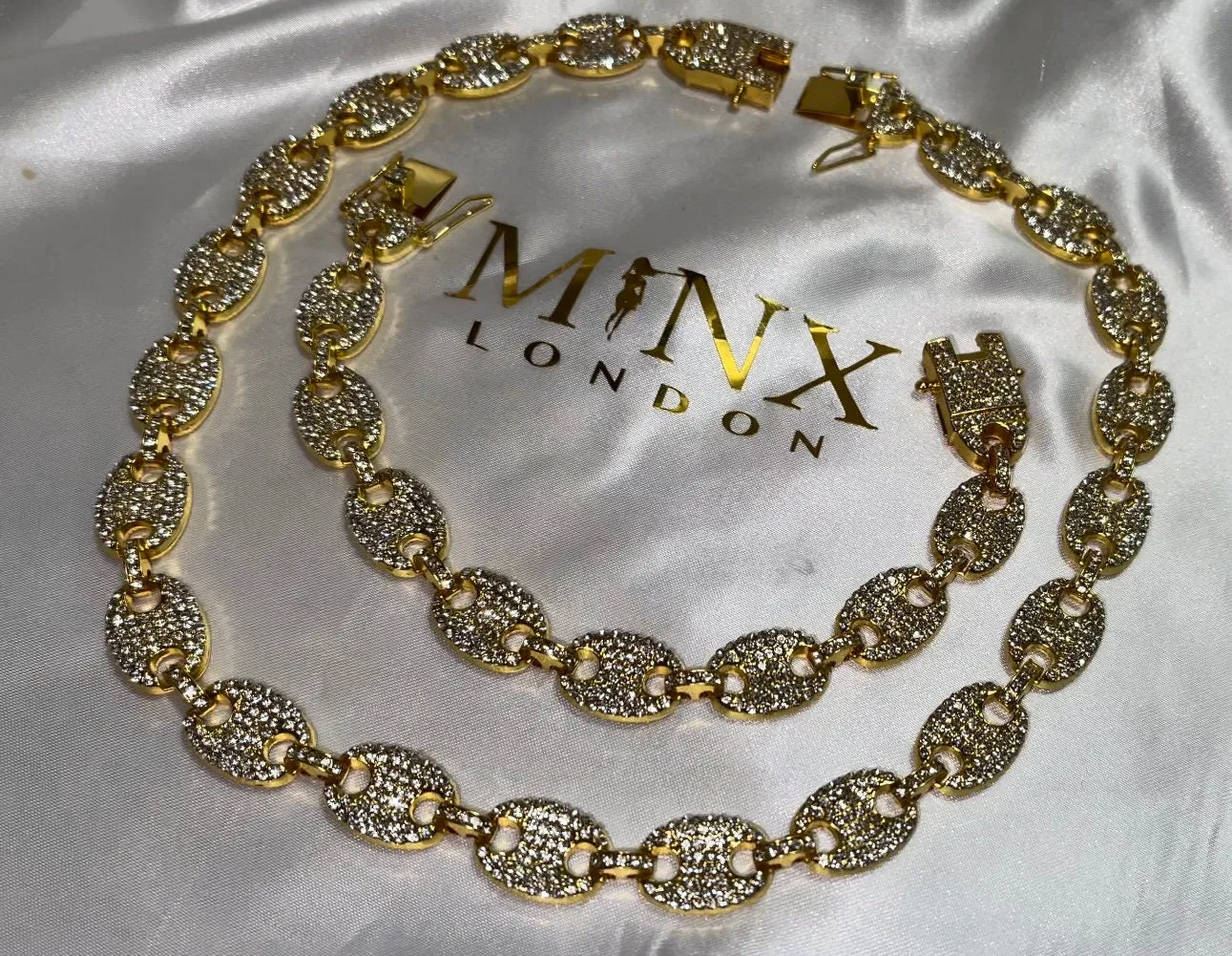 Iced Out Chains | Iced Out Chain | Iced Out Necklace | Iced Out Bracelet | Iced Out Jewellery | Cuban Link Chain | Miami Cuban Link Chain