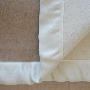 Jenny Pure Cashmere Blanket
