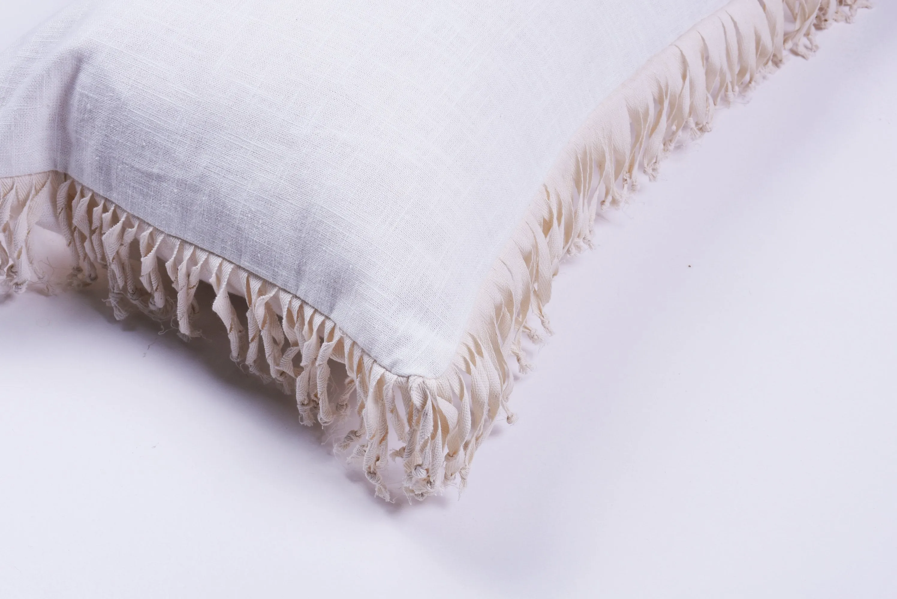 Knotted Fringes Linen Square Pillow