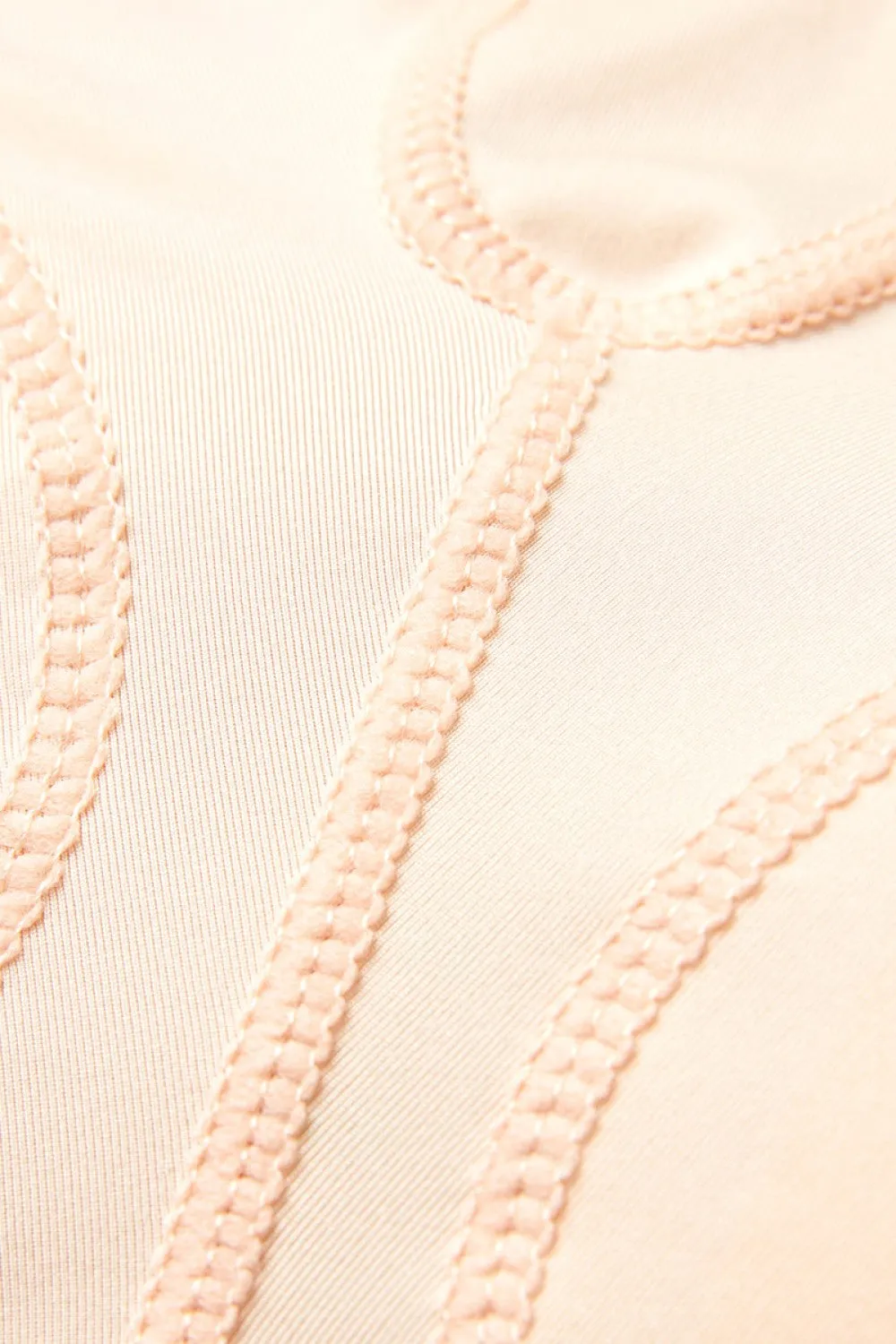 Lifting Pull-On Shaping Shorts