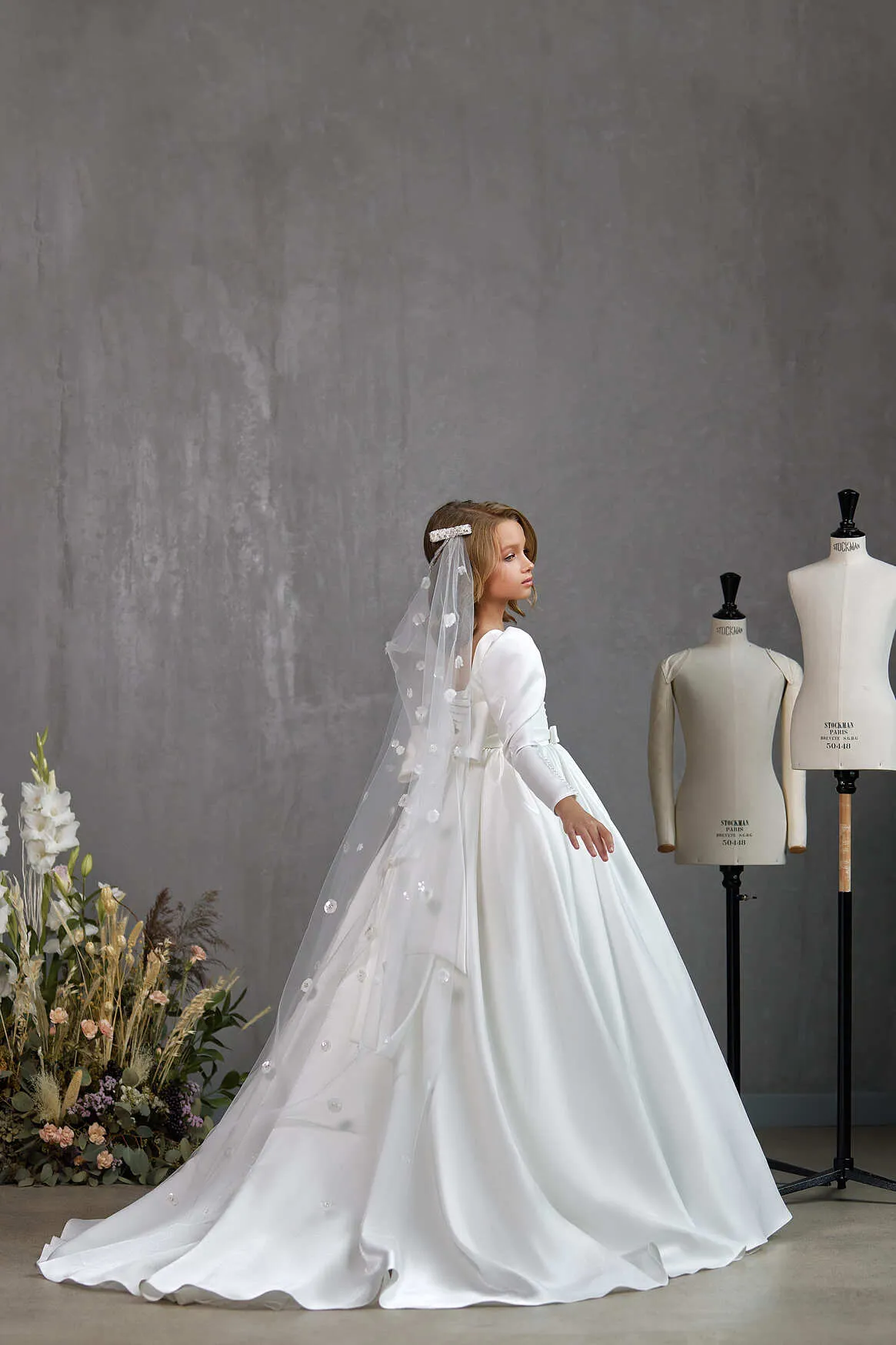 LONDON – CLASSIC SATIN COMMUNION DRESS WITH BOW AND PEARL DETAIL