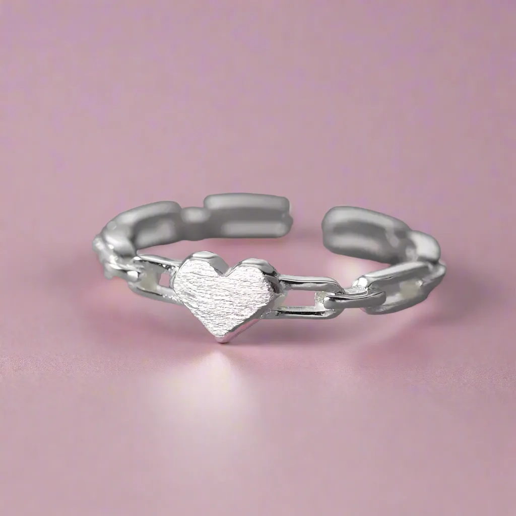 Mini Heart Chain Ring