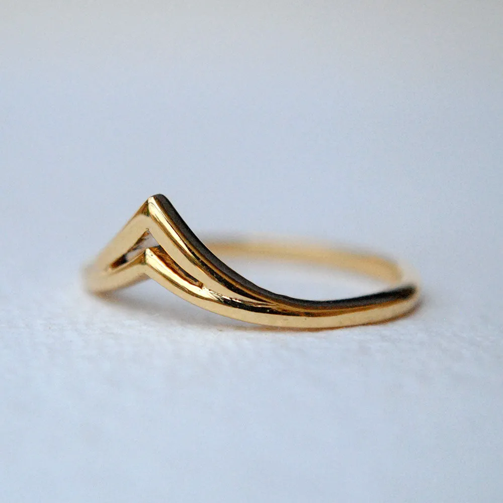 Minimalist Double Chevron Stackable V Ring