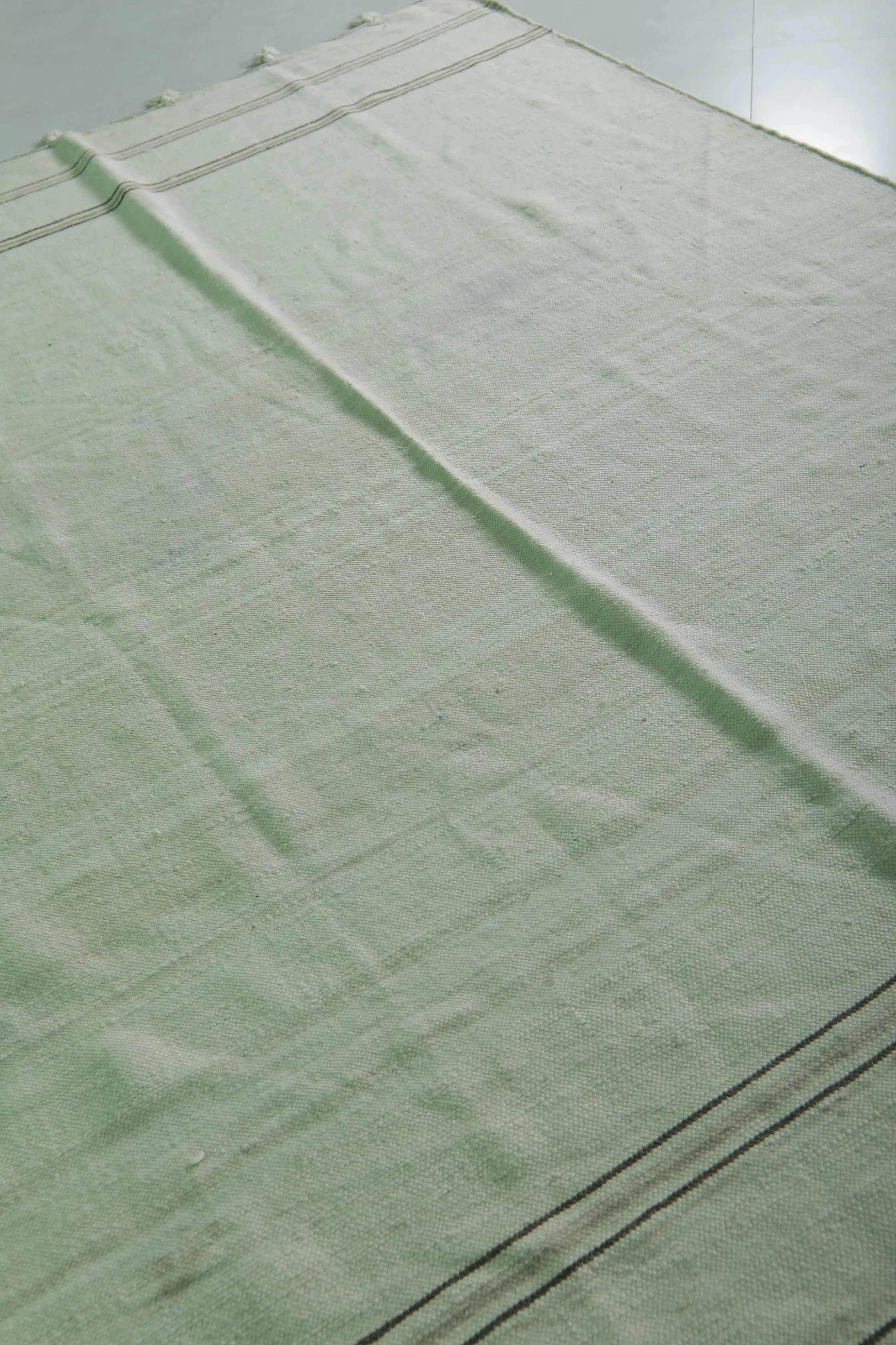 Moroccan Rug 6.2 x 8.6 Feet - Simple Stripes Design