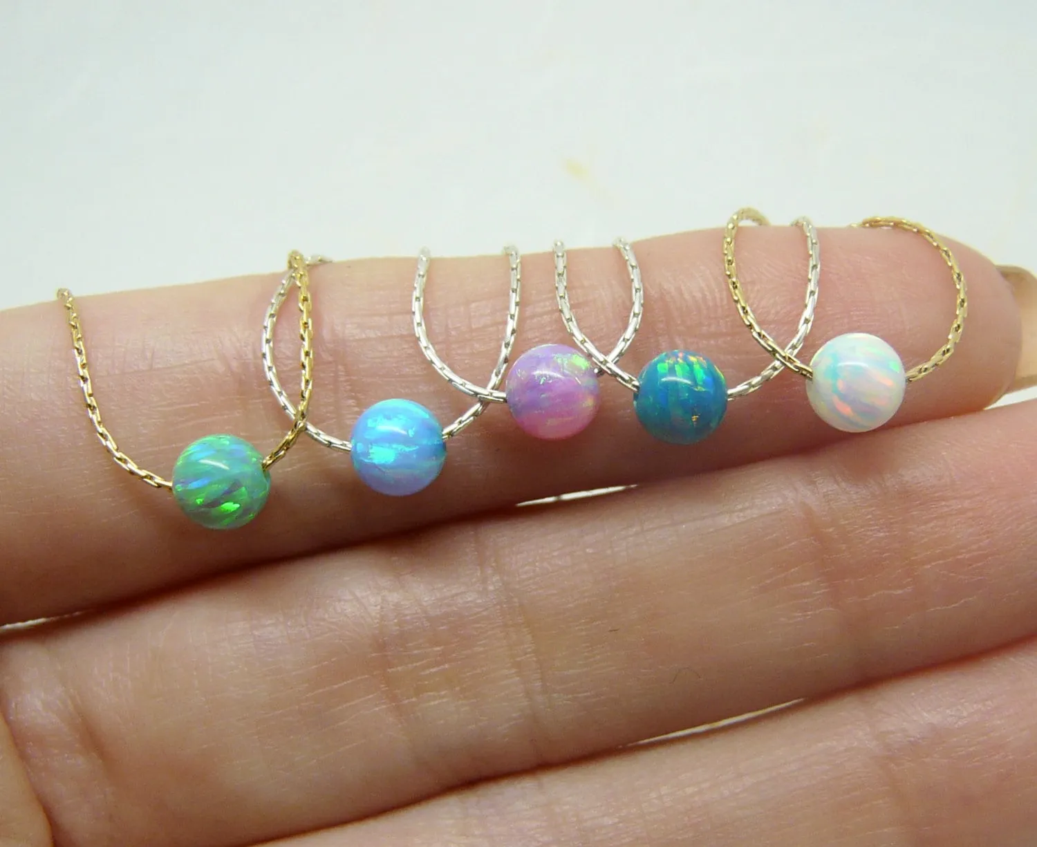 Opal Bead Necklace – Minimalist Elegance