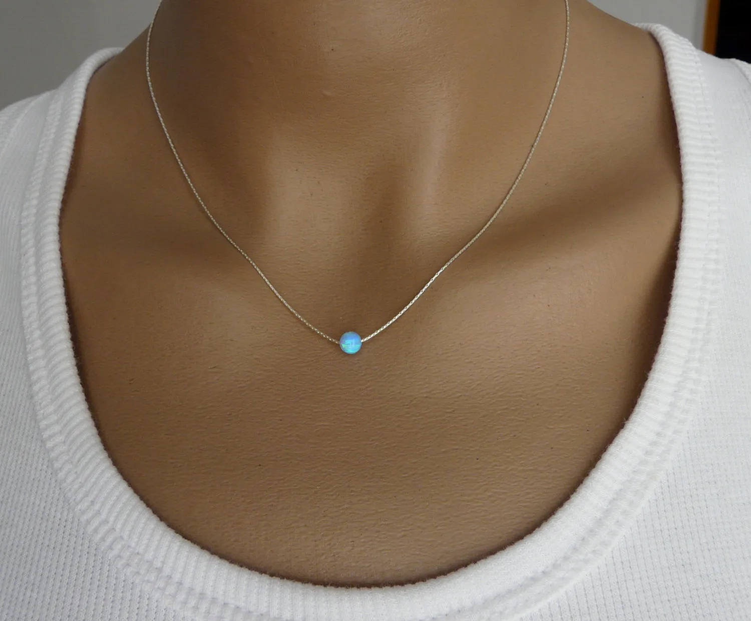 Opal Bead Necklace – Minimalist Elegance