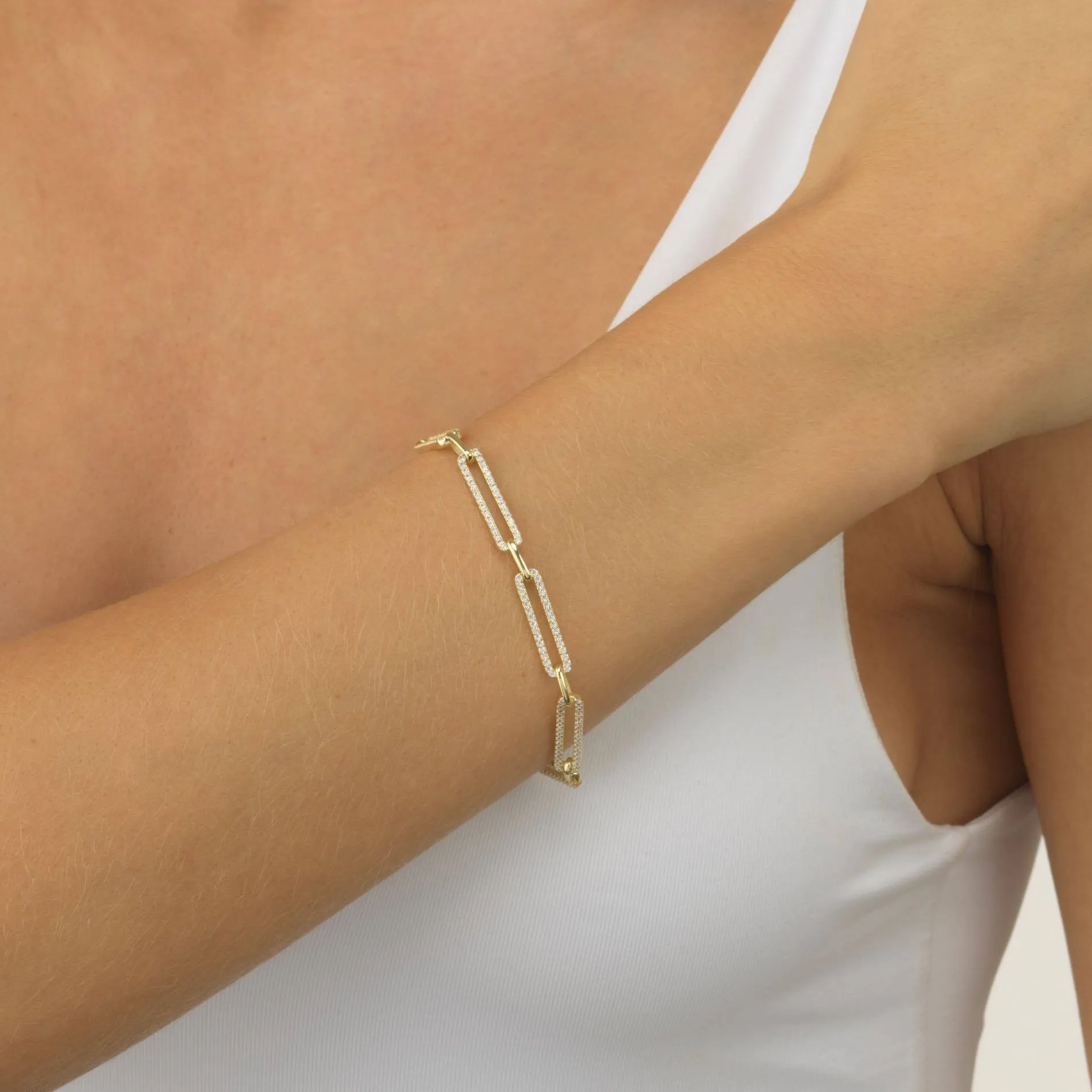Pavé Oval Link Bracelet