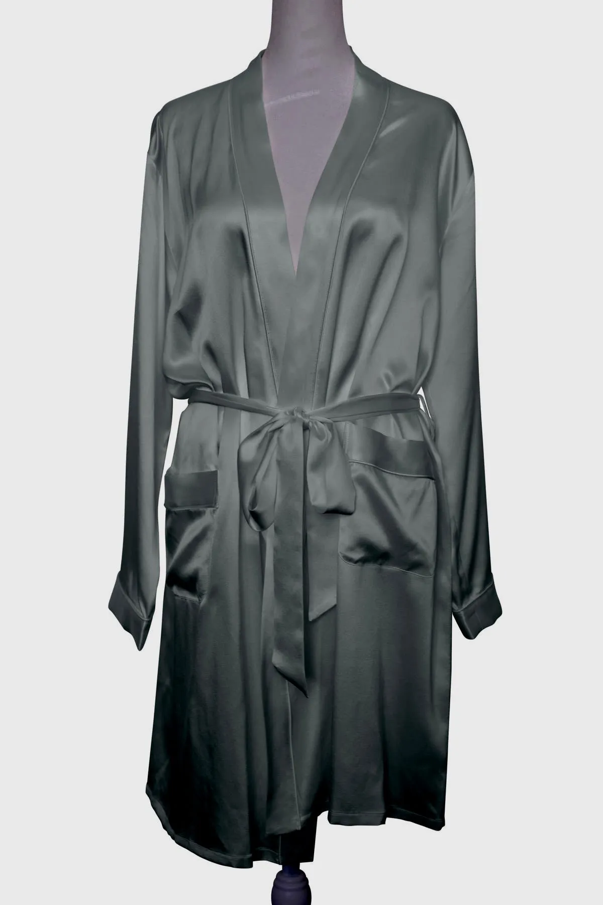 Short Robe