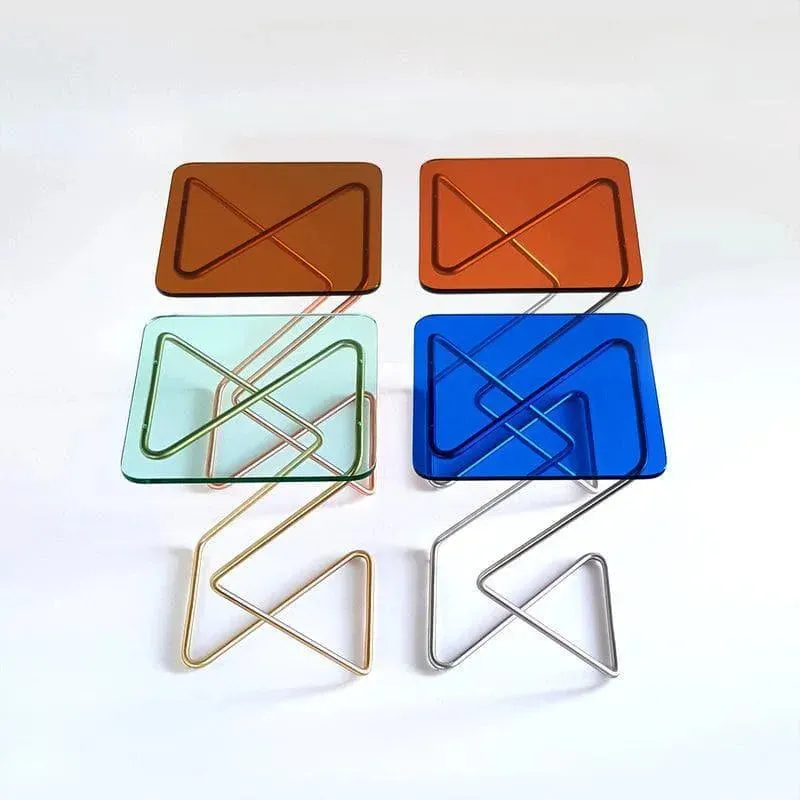 The Square Crystal Table | Award-winning Design