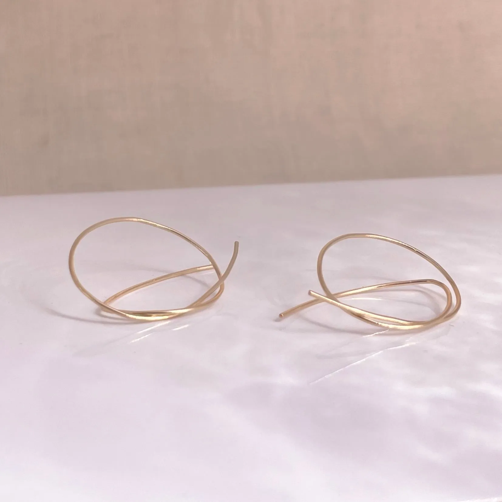 Thin Rope Earrings | Simple Dangle Hoops | Organic Circle Dangle Earrings | Everyday Gift for Her | Lightweight Earrings | 0361