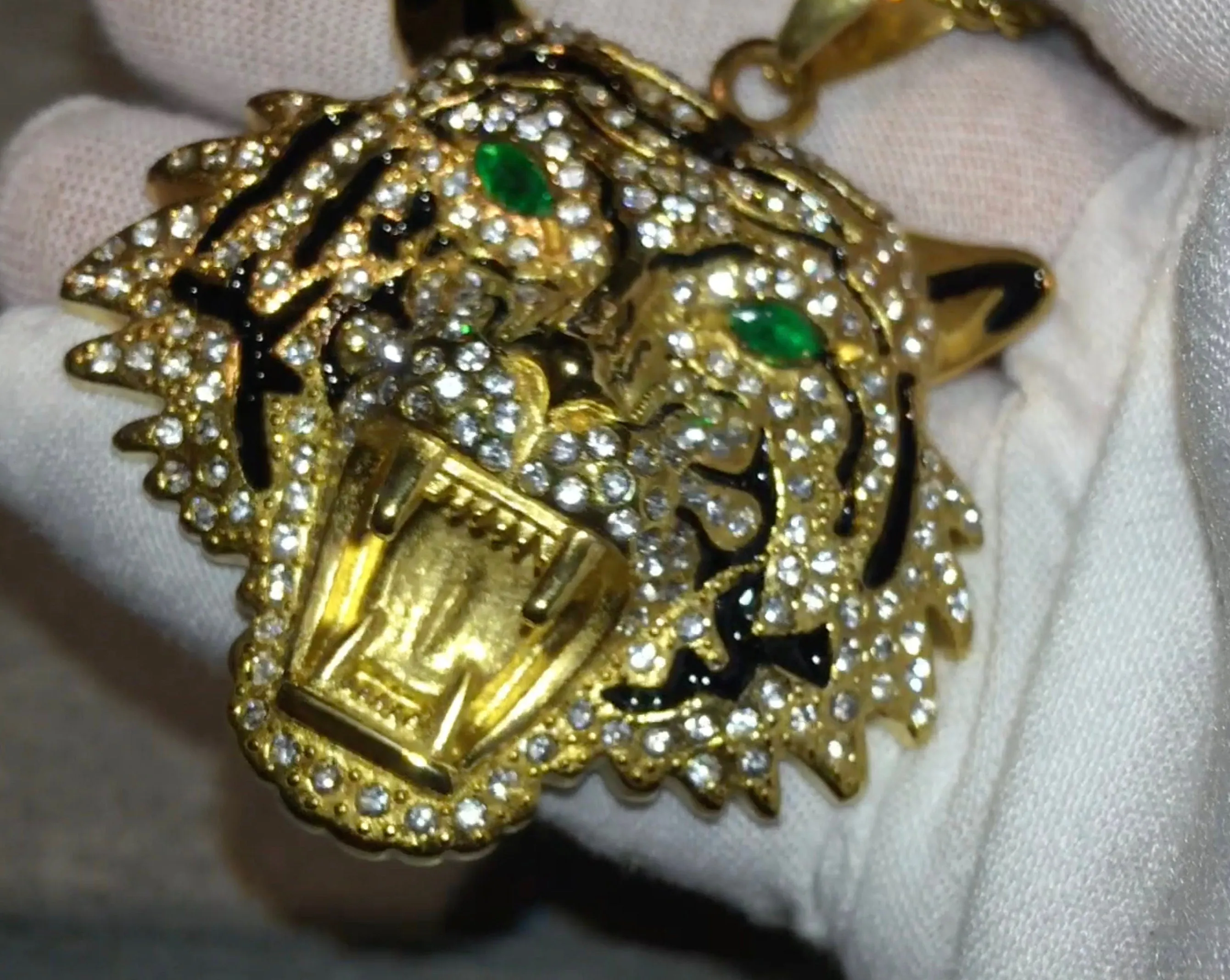 Tiger Pendant | Iced Out Pendant | Bling Pendants | Diamond Tiger Pendant | Iced Necklace | Angel Necklace | Hip Hop Chain | Iced Jewellery