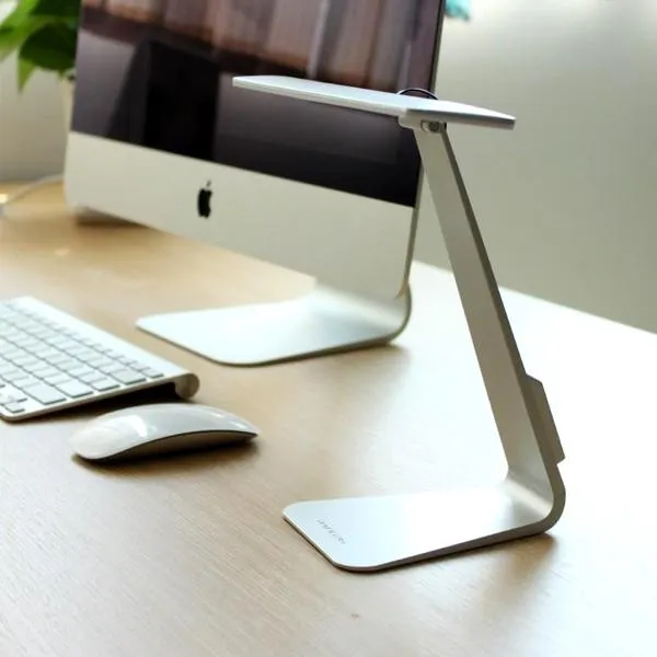 Ultra-Thin Minimalist USB Desk Lamp With Smart Touch Dimmer and Built-In Battery