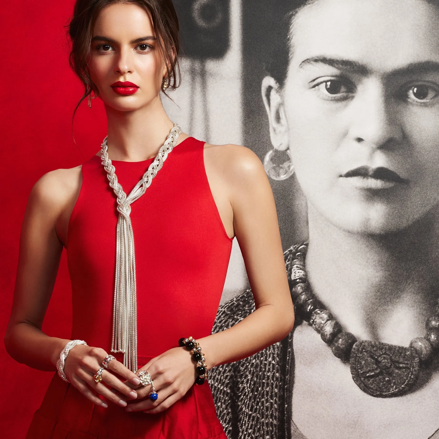 VIDA NECKLACE