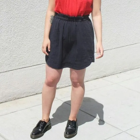Xirena Sophie Cotton Gauze Pull On Mini Skirt Black Pockets Large Lightweight